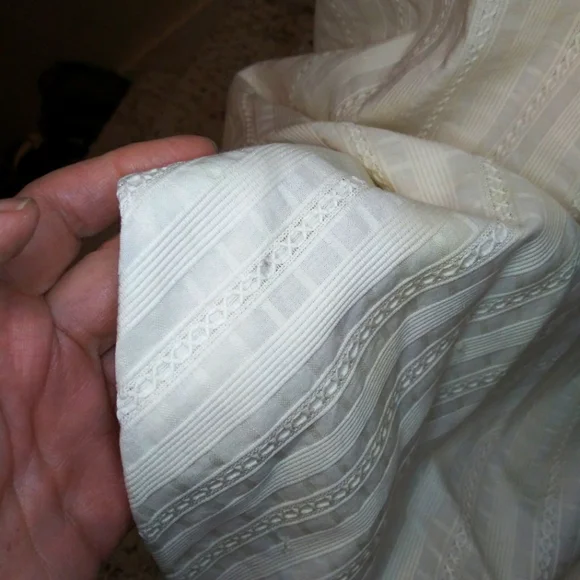 Vintage 50's Handmade Bow Trimmed Embroidered Stripe Ivory Brocade Wedding Dress - Picture 12 of 13